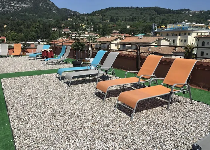 Cortina Otel