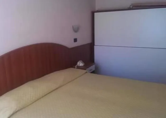 Cortina Hotel 2*