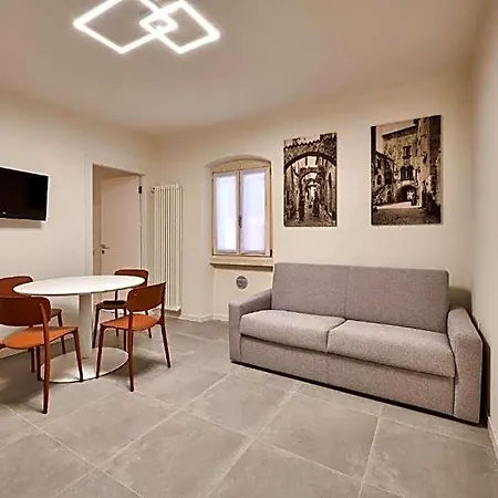 Cortina فندق غارْدا