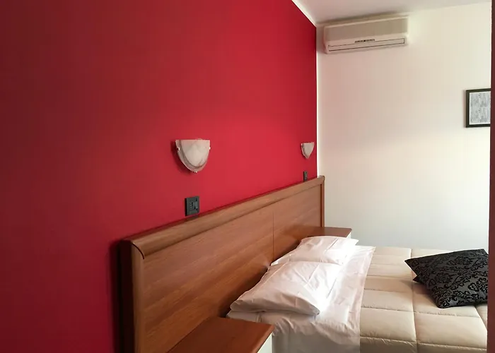 Cortina 2* 가르다