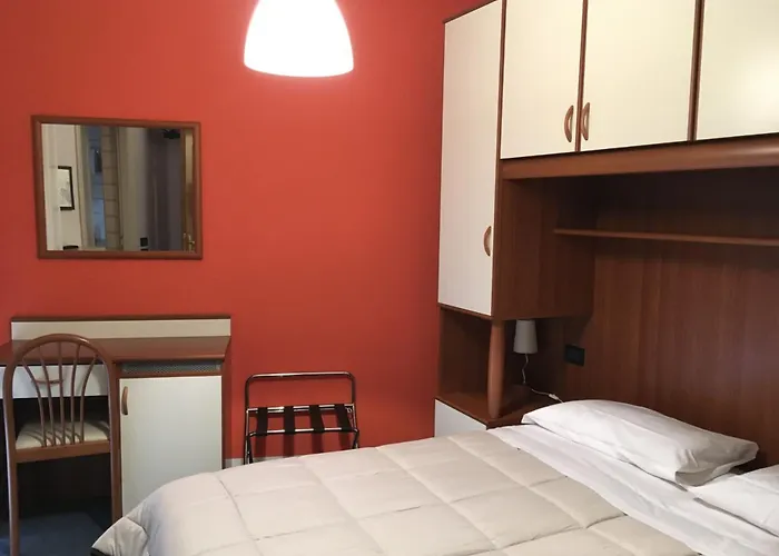 호텔 Cortina 2*